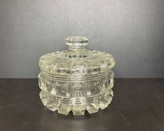 Vtg diamond cut covered dish 