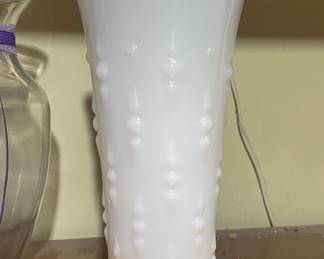 Anchor Hocking milk glass vase 