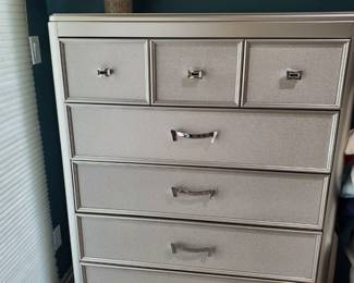 Bedroom 5-drawer dresser. Silver/grey. Silver pulls decorated with crystal rhinestones.