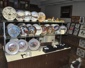 Collector Plates, Budweiser