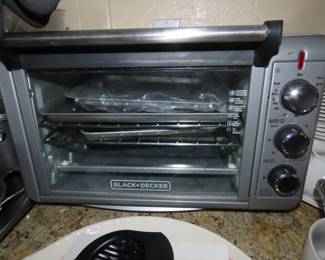 Black and Decker toaster oven