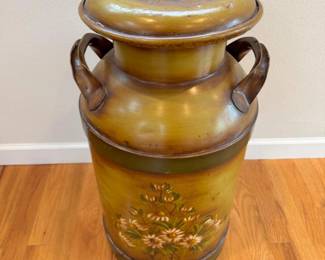 42 AntiqueSolarHandPaintedDairyMilkCan