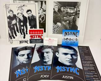 99 NSYNCFanClubMemorabiliaSignedPhotosMembershipCardsPosters