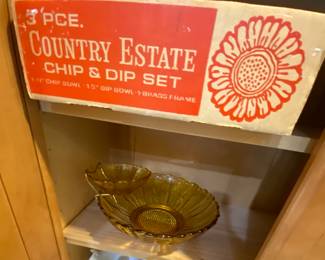 Vintage Amber glass chip, and dip set with box