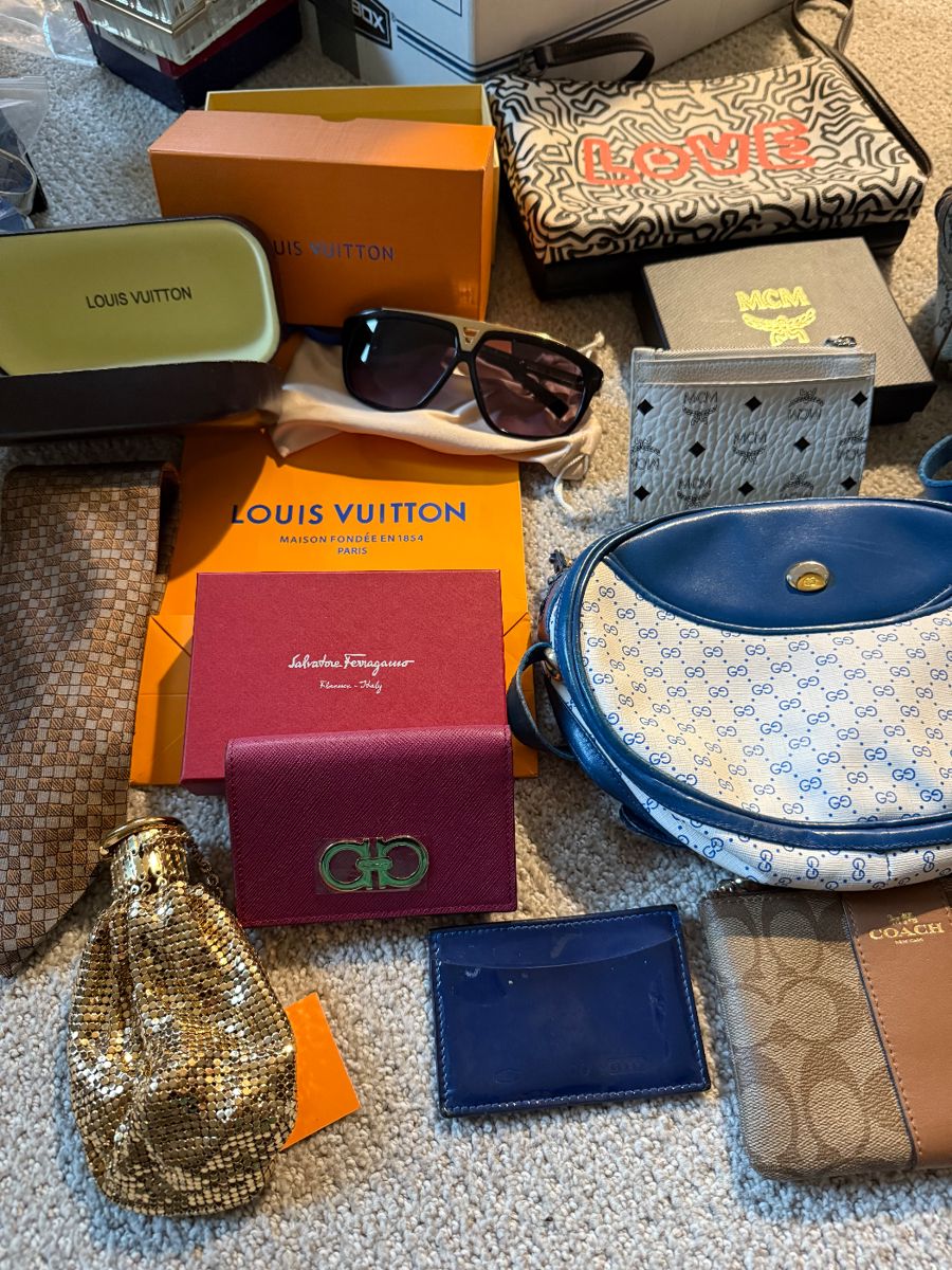 Louis Vuitton, Gucci and more!