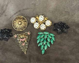 Vintage Hinged Scarf Clips