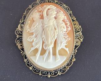Carved Shell Cameo Brooch