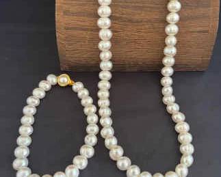 Pearl Necklace And Matching Bracelet
