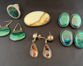 Malachite Purse Earrings Sterling And Cabachon Stone Earrings Brooch And More