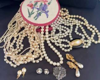 Costume Pearl Jewelry