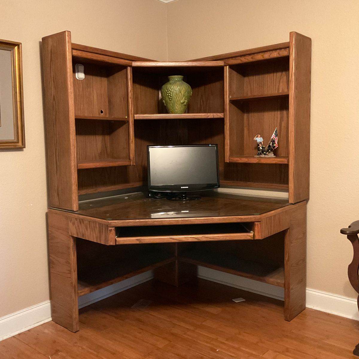 Corner computer desk with bookcase
