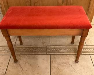 Upholstered piano bench 