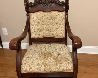 Late 19th century EuropeanThrone King style rocking chair in great condition… in need of new upholstery