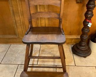 Small child’s high chair 