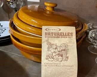 Naturelles sroneware oven set