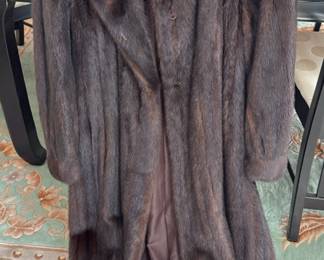new Mink / fur coat from Mashal fields, never worn with papers and receipt