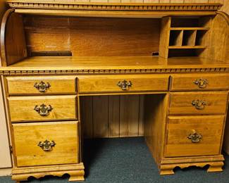rolltop desk