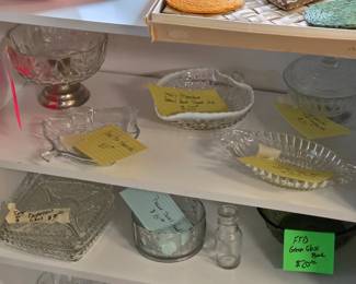 Entertainment dishes