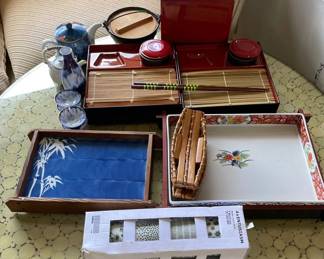 AAA145 - Japanese Bento & Soba Boxes, Nabe Pot, Serving Dishes, & More !