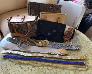 AAA103 - Vintage Handbags, Belts, & Shoulder Straps 