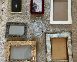 AAA029 - 9 Assorted Photo Frames