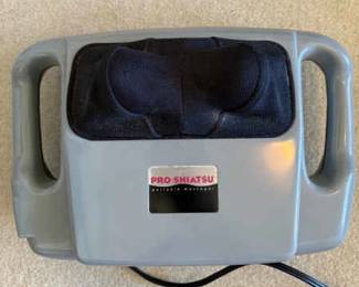 AAA063 Pro Shiatsu Massager
