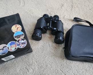 AAA183 - Tasco 7 X 35 Binoculars 