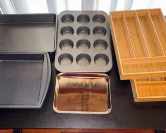 AAE424 Baking Trays and Cutlery Organizers