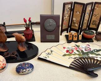 AAA152 - Assorted Knick Knacks For Desk Decor