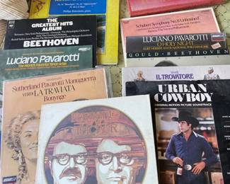 AAA207 - Vinyl Records Of Classical Works - Beethoven , Pavarotti , Tchaikovsky & More!