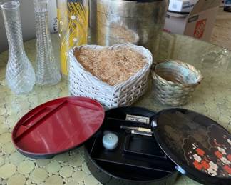 AAA184 - Portable Calligraphy Set & Vases/Planter