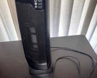 AAE119 Lasko Space Heater