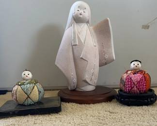 AAA261- Japanese Yukata Figure with Japanese Antique Dolls