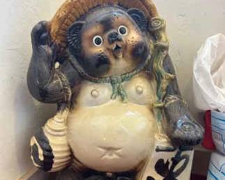 AAA051- Tanuki Figurine 