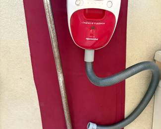 AAA159 Panasonic MC-CG301 Canister Vacuum Cleaner