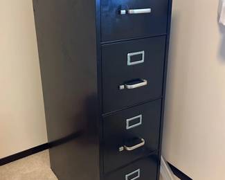 AAE034- Staples Metal Filing Cabinet