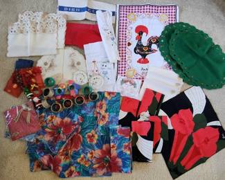 AAA091 - Dish Towels, Dollies and Place Mats