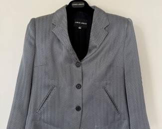 Armani Collezioni black and white chevron pattern silk blazer. Italian size 40. Made in Italy