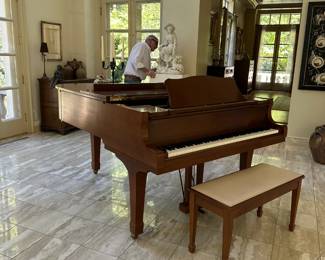 Yamaha G3 Grand Piano Mahogany (3 Pedals)