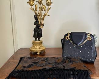 Black and Floral Double Faced Cashmere Loro Piana. Stuart Weitzman black lambskin studded crossbody purse