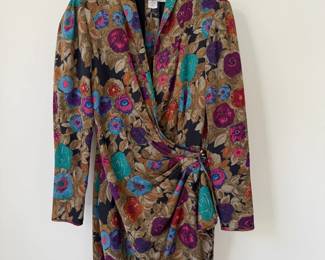 Emanuel Ungaro wrap dress silk floral. Size 8. Made in Italy.