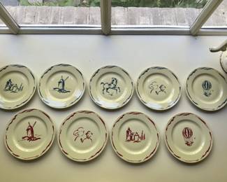 Set of 10 Patrick Frey Limoges Gonesse Tissu Assorti Plate 27cm. One large plate with burgundy decoration not pictured. 
