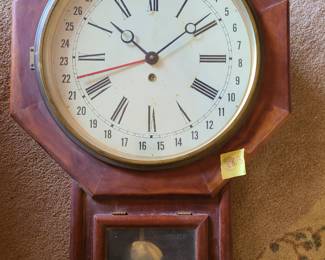 Vintage octogon calander clock