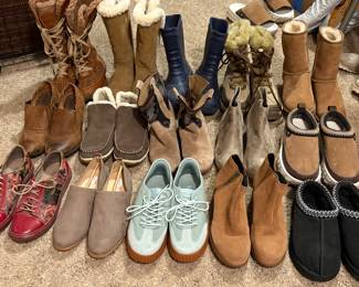 Like-new and new fall/winter shoes size 7.5-8