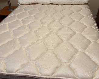 Queen bed
