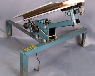 Hoppe's 9 Pigeon Thrower, Remington 'Blue Rock Targets, Qty 90, And Remington Trap & Skeet Targets, Approx Qty 135