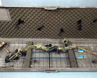 Jennings One Star Compound Bow, Includes Quiver, 2 Arrows, And Hard Case