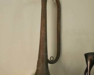 Brass horn