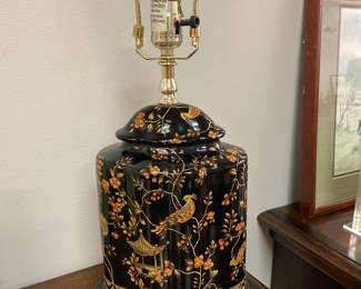 Chinoiserie lamp