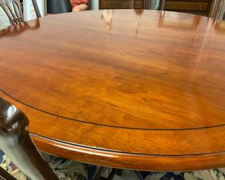 Ethan Allen “British Classics” pedestal table 56” round with one 20” leaf